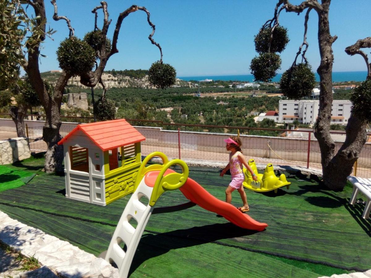 Villa dei pini Vieste Esterno foto