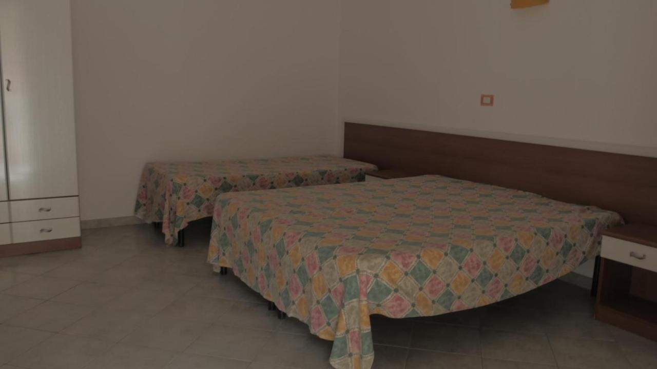 Villa dei pini Vieste Esterno foto
