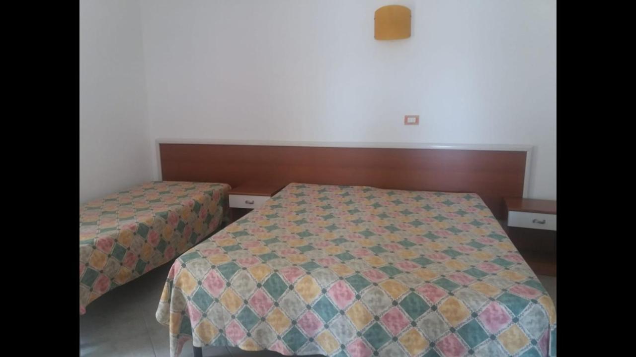 Villa dei pini Vieste Esterno foto