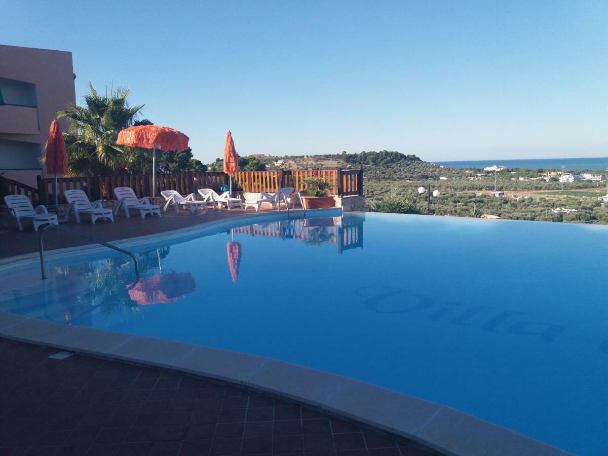 Villa dei pini Vieste Esterno foto