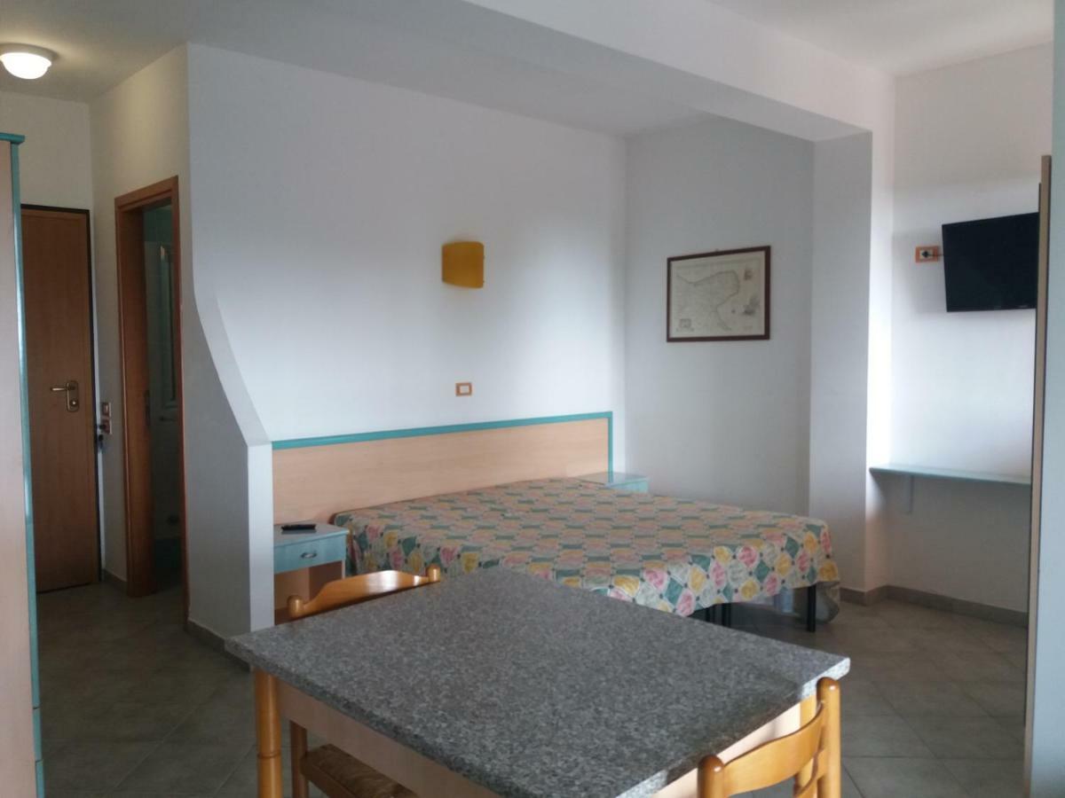 Villa dei pini Vieste Esterno foto
