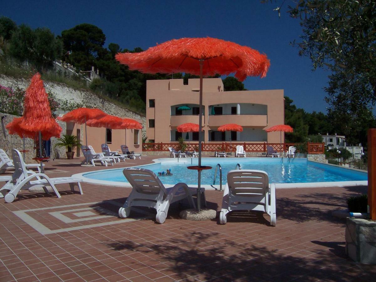 Villa dei pini Vieste Esterno foto