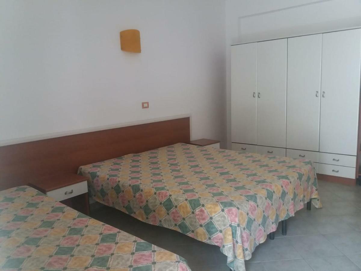 Villa dei pini Vieste Esterno foto